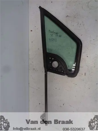 Peugeot Partner 2008-2015 Scheerraam rechts voor