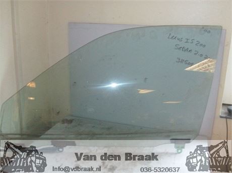 Lexus IS 200 4 deurs 1999-2005 Portierruit linksvoor