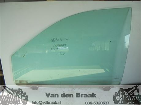 Chrysler Voyager 1995-2004 Portierruit links voor