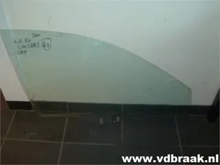 Kia Rio 5 deurs 2000-2005 Portierraam rechts voor