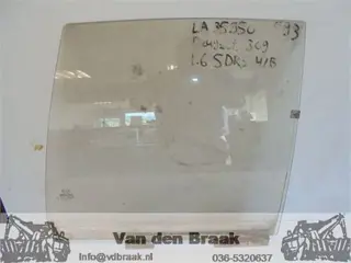 Peugeot 309 5 drs Hb 1989-1993 Portierruit links achter