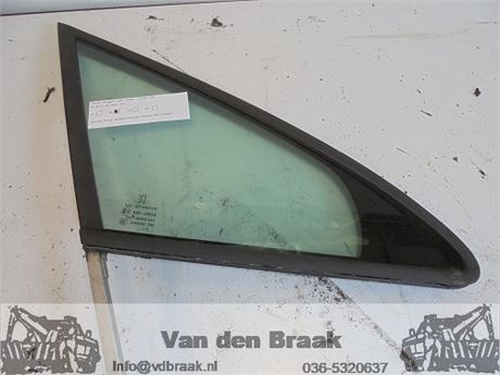 Peugeot 407 2004-2011 Rechts voor driehoeksraam