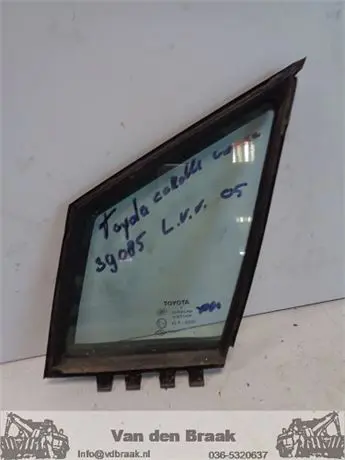 Toyota Corolla Verso 2000-2009 Scheerraam links voorzijde