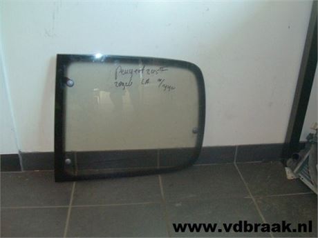 Peugeot 205 3 deurs 1983-1998 Zijraam links achter