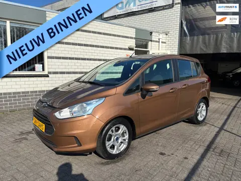 Ford B-Max 1.0 EcoBoost Style &navigatie