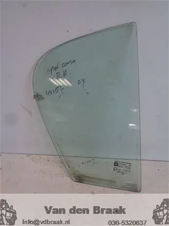 Opel Corsa 5 deurs 2006-2015 Scheerraam rechts achter