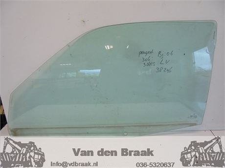 Peugeot 306 3 deurs 1993-2001 Portierraam links