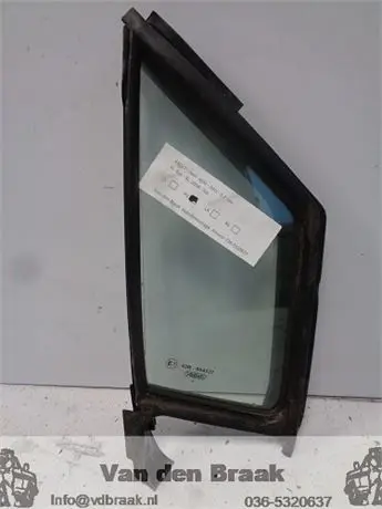 Opel Agila 2008-2015 Rechtsvoor driehoeksraam