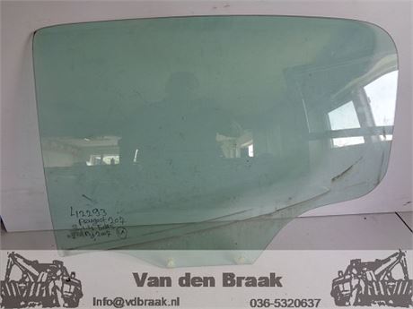 Peugeot 207 5 deurs 2006-2012 Portierruit linksachter