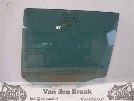 Opel Zafira 2005-2011 Portierruit links achter