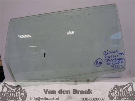 Mitsubishi Space Wagon 1999-2004 Portierraam rechts achter