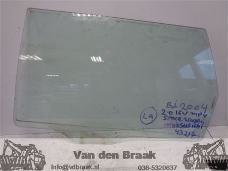 Mitsubishi Space Wagon 1999-2004 Portierraam links achter