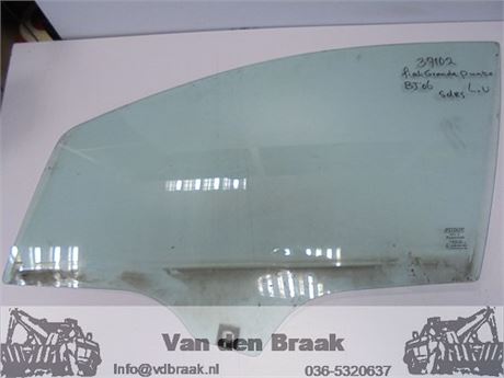 Fiat Grande Punto 5 drs 2006-2011 Portierraam linksvoor