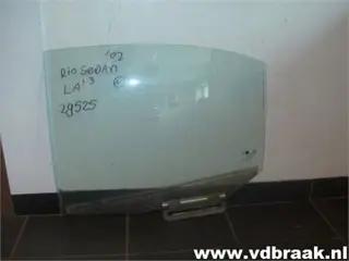 Kia Rio 4 deurs 2000-2005 Portierraam links achter