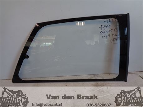 Toyota Starlet 3 deurs 1990-1996 Zijruit rechts achter