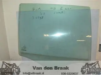 Mercedes Benz S211 Combi 2003-2009 Portierraam rechts achter