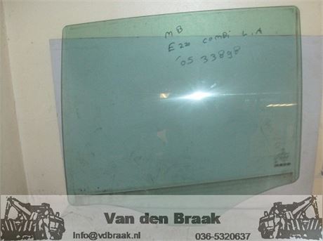 Mercedes Benz S211 Combi 2002-2009 Portierraam links achter