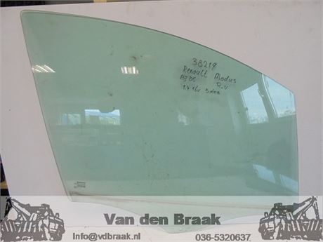 Renault Modus 2004-2013 Portierraam rechts voorzijde