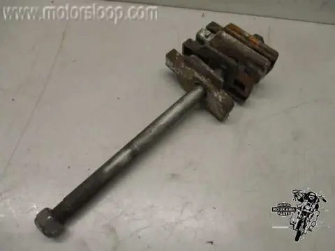 Aprilia Pegaso 650 Achterwiel as