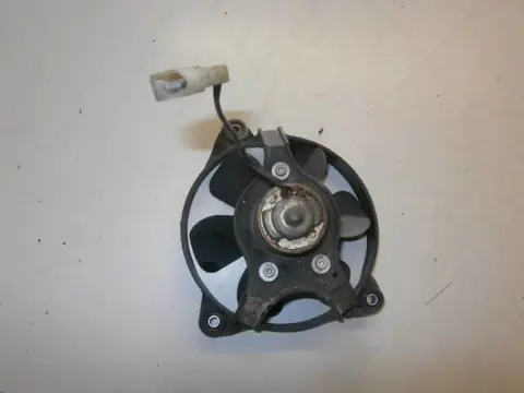Aprilia Pegaso 650 Ventilator