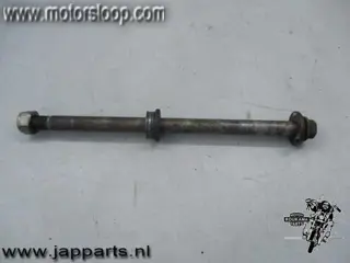 Aprilia Pegaso 650(ML00) Achterwiel as