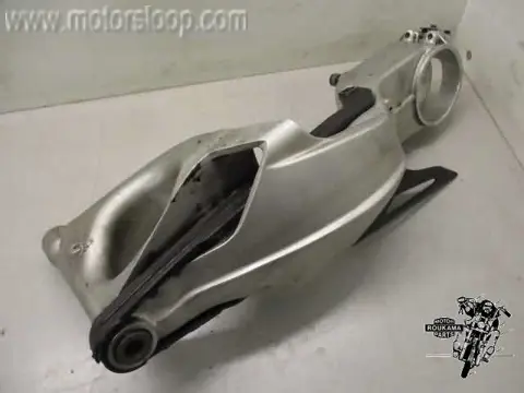 Aprilia RST1000(PW003) Achterbrug