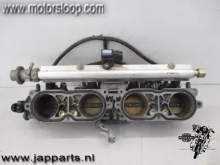 Honda CB1100SF(SC42) Gasklephuis