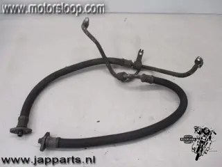 Honda CB1100SF(SC42) Olieleidingen