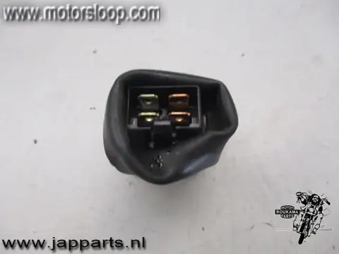 Honda CB1100SF(SC42) Relais 4-pin