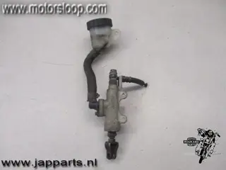 Honda CB1100SF(SC42) Rempomp achter