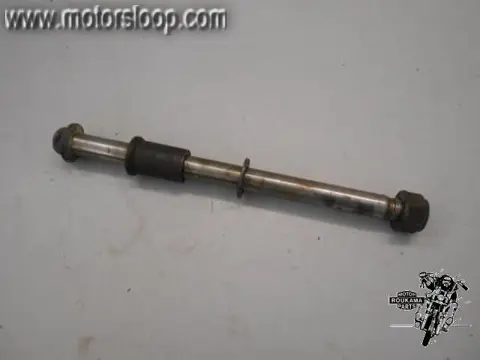 Honda CB250(MC26) Voorwiel as