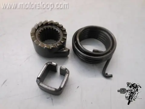 Honda CB250N Kickstarterveer en tandwiel