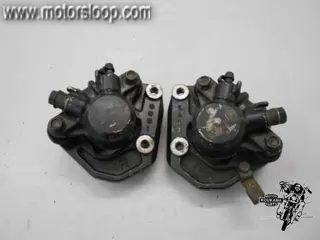 Honda CB400N Remklauwset voor