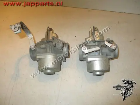 Honda CB450K Carburateurs