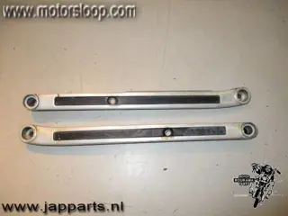 Honda CB450SC Fender struts