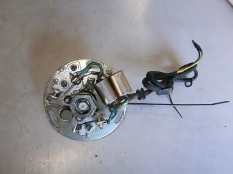Honda CB500F Ontstekingsplaat 30200-323-005