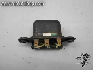 Honda CB500F Spanningsregelaar