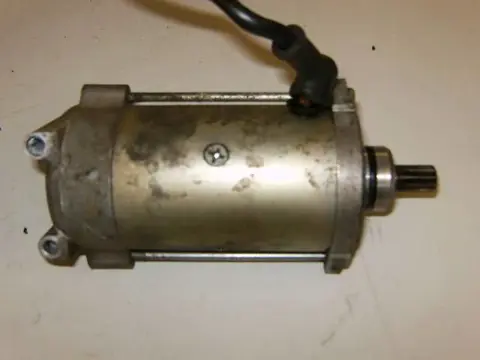 Honda CB550F Startmotor 31200-323-013