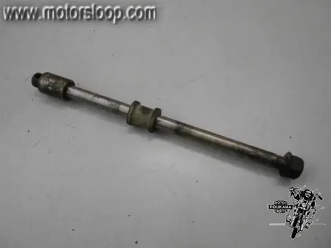 Honda CB550SC(PC09) Achterwiel as