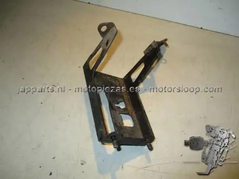 Honda CB650SC(RC13) Accubak