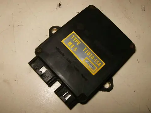Honda CB650SC(RC13) CDI Unit 30400-ME5-014