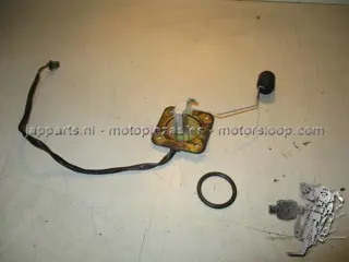 Honda CB650SC(RC13) Tankvlotter