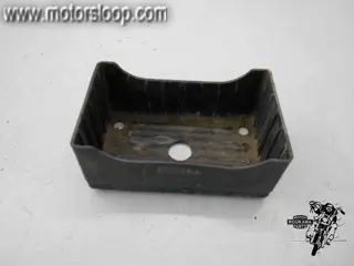 Honda CB650Z(RC03) Accubakje plastic