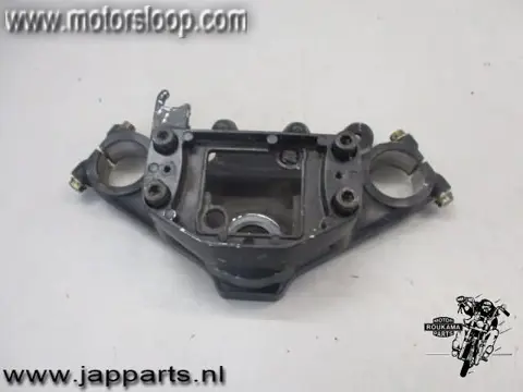 Honda CB650Z(RC03) Kroonplaat