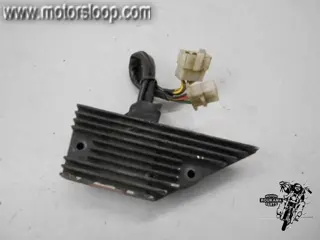 Honda CB700/750SC Spanningsregelaar
