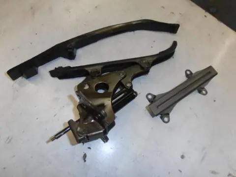 Honda CB750F2(RC42) Nokkeasketting spanner en geleider