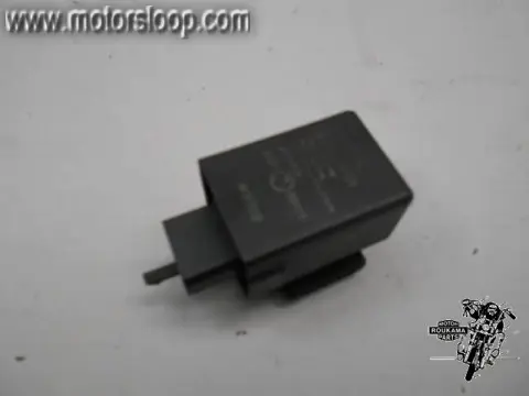 Honda VF700C(RC211) Knipperrelais