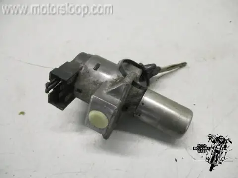Honda CB750KZ(RC01) Kontaktslot