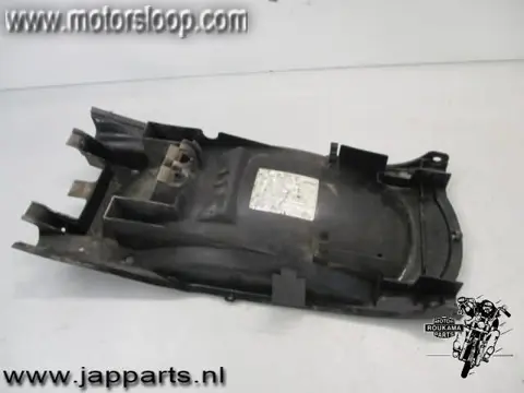 Honda CBF600S(PC38) Binnenspatbord