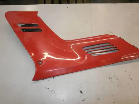 Honda CBR1000F(SC24) Zijkap links rood